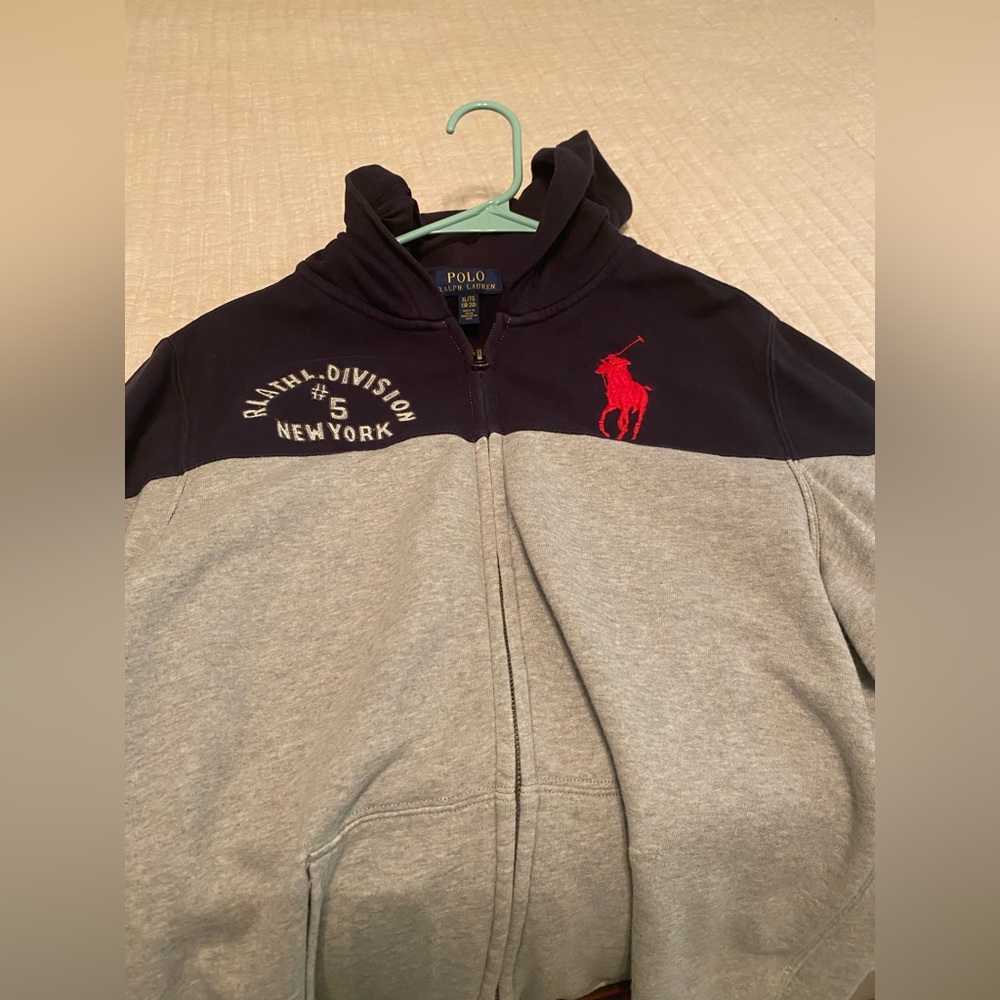 Boys Polo Ralph Lauren jacket/hoodie with front zipper. Size XL 18-20.